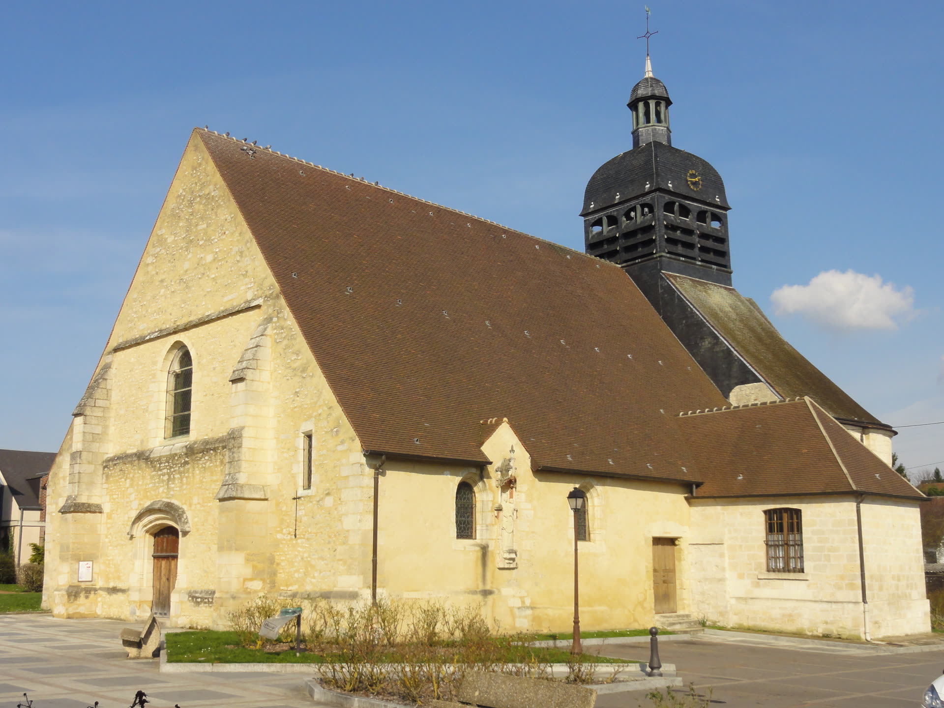 The Église Saint-Denis church in Bornel, Oise, France, the commune where the sighting occurred