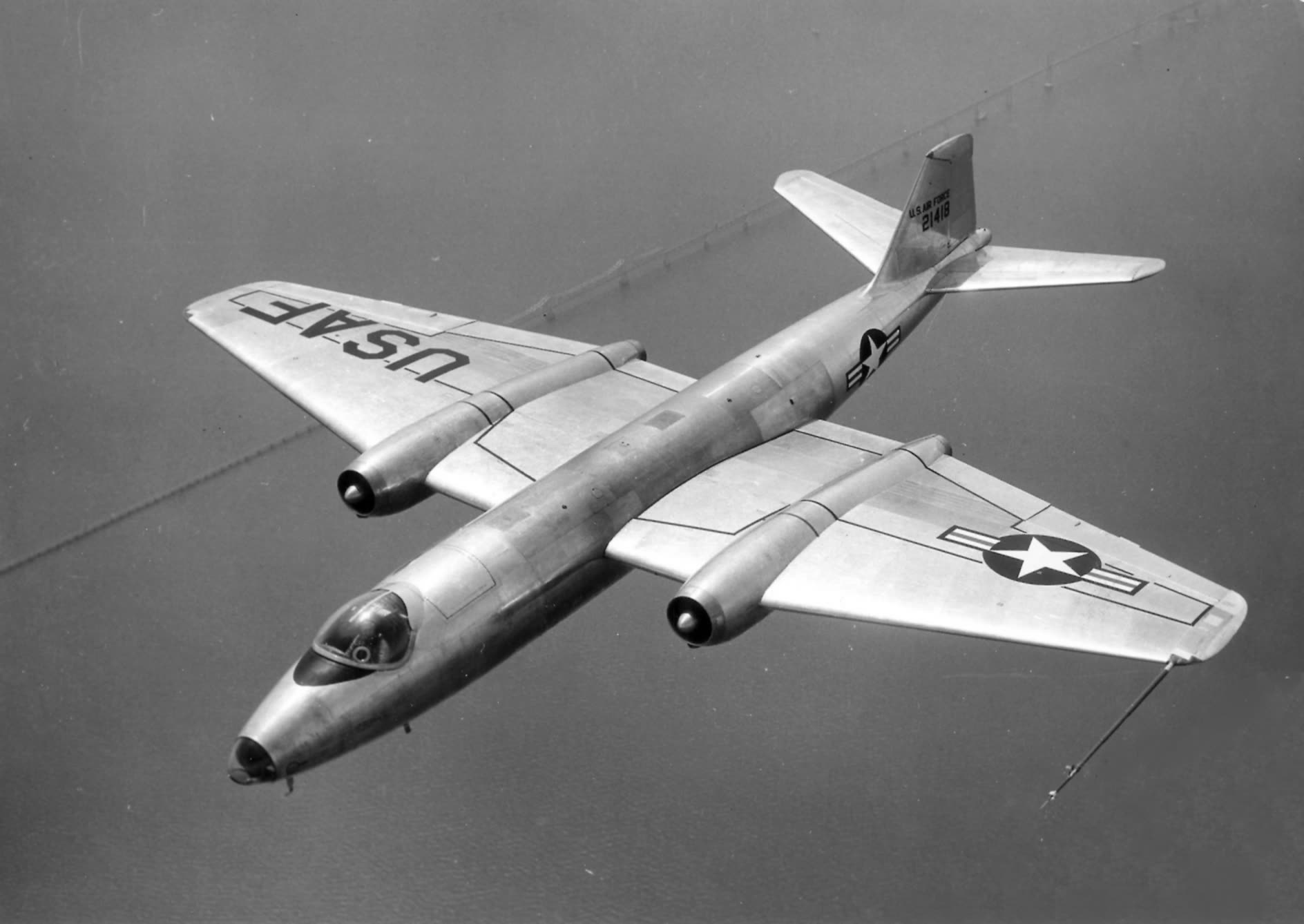 A U.S. Air Force Martin B-57A Canberra, serial 52-1418, in flight over the Chesapeake Bay Bridge, Maryland, in 1953 — the same aircraft type involved in the disputed 1954 photograph, though not the photograph itself