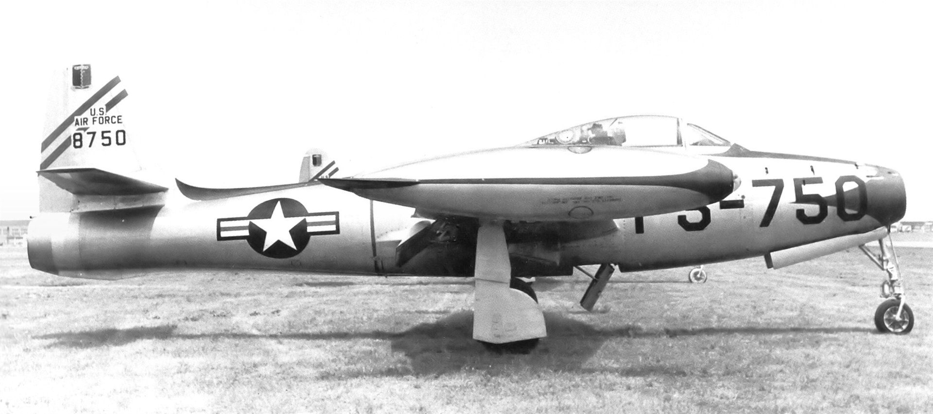 A Republic F-84D-10-RE Thunderjet, serial 48-750, of the 78th Fighter Group, photographed circa 1950 — the same production block and type of aircraft flown by the 54th Fighter-Interceptor Squadron out of Ellsworth AFB during the August 1953 intercepts. This photograph does not depict either of the actual aircraft involved.