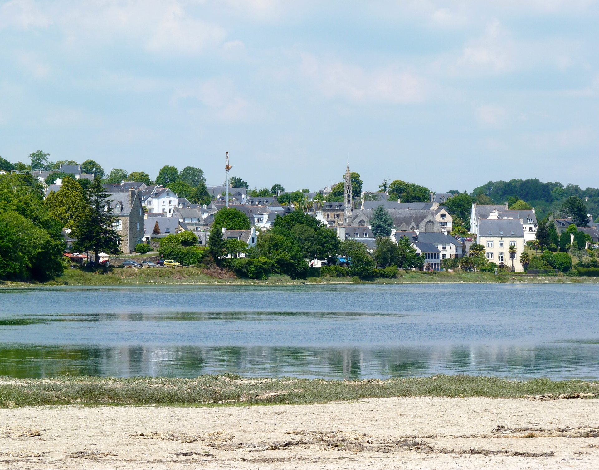 A coastal view of La For&ecirc;t-Fouesnant, Finist&egrave;re, France