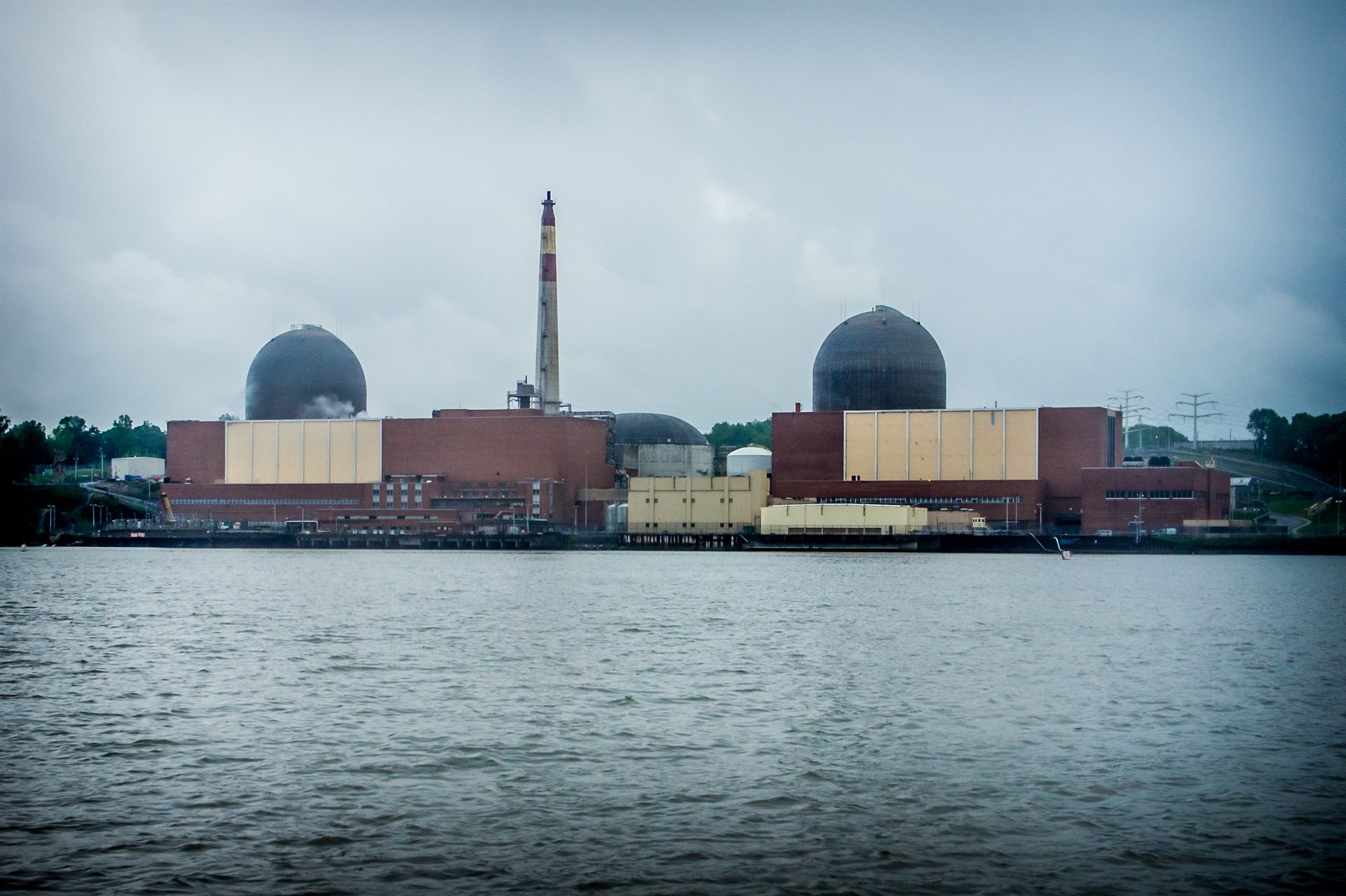 The Indian Point nuclear power plant on the Hudson River, site of two of the case's most-cited 1984 sightings
