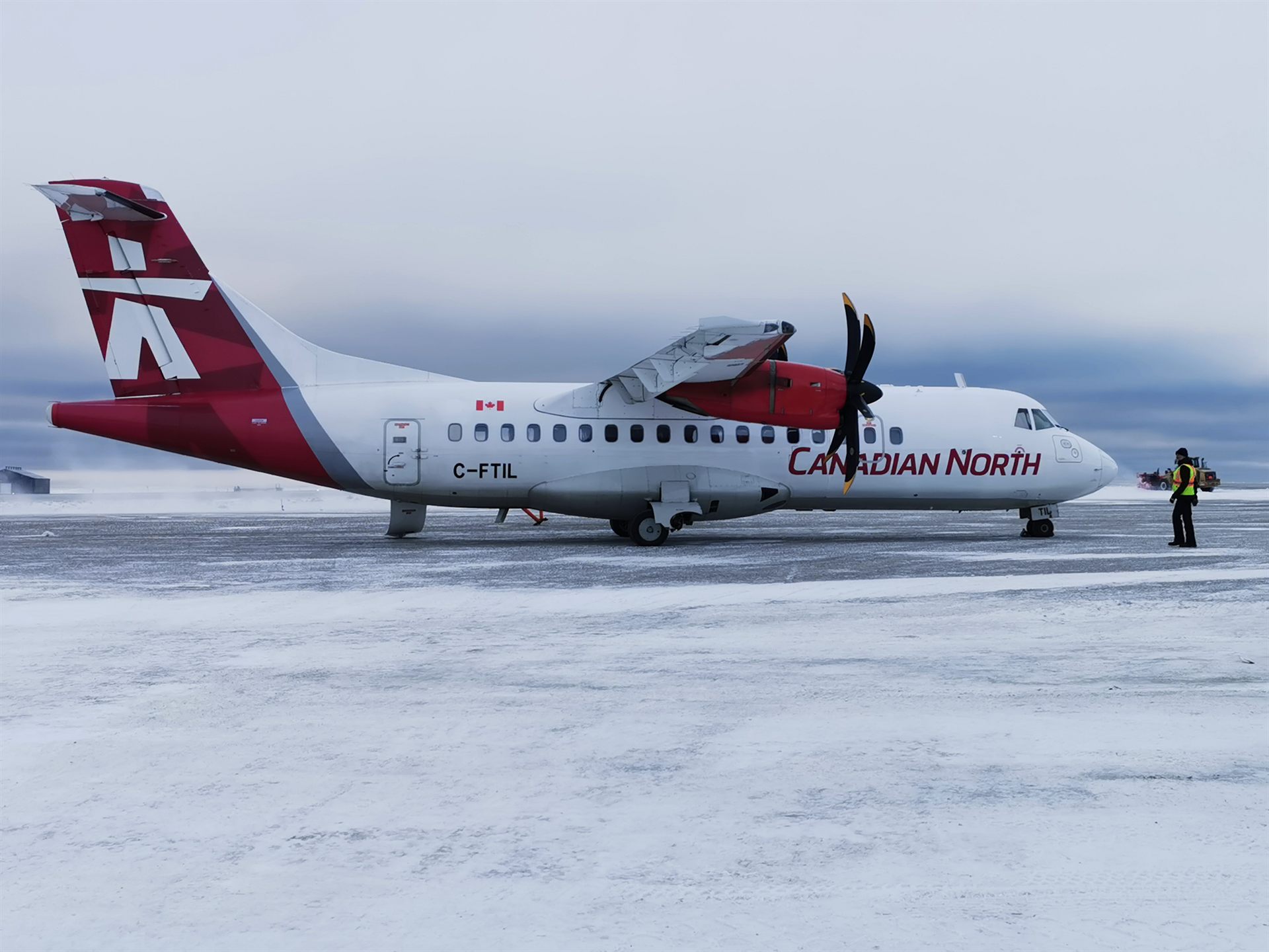 A Canadian North ATR 42-500 turboprop, registration C-FTIL — the same aircraft type and airline that operated the flight involved in the January 29, 2023 Yellowknife lights sighting